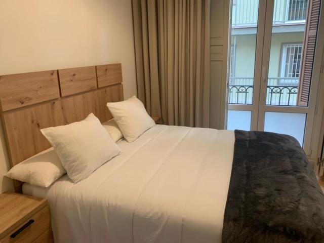 Rosa 2 Bedrooms In City Center マラガ エクステリア 写真