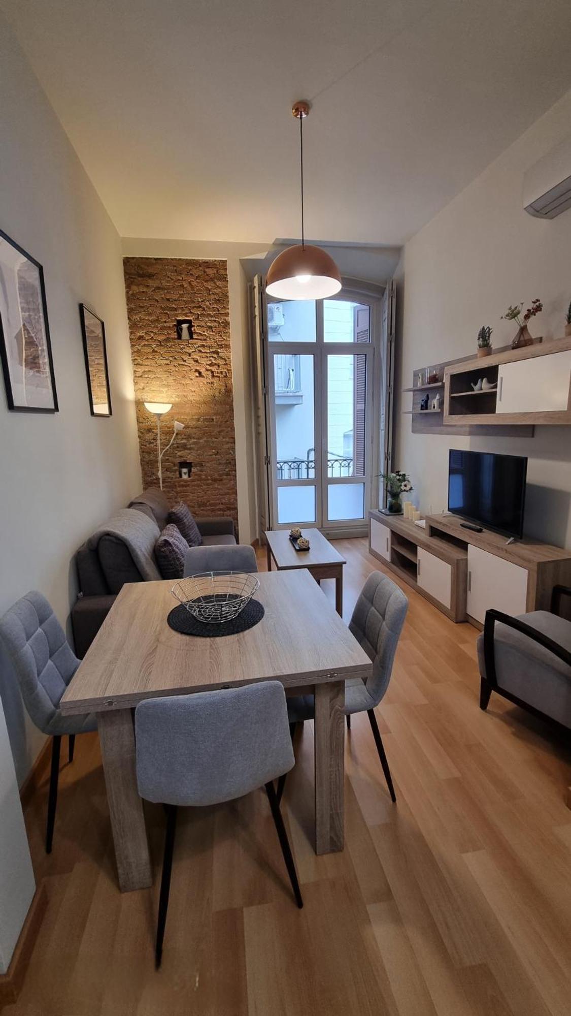 Rosa 2 Bedrooms In City Center マラガ エクステリア 写真