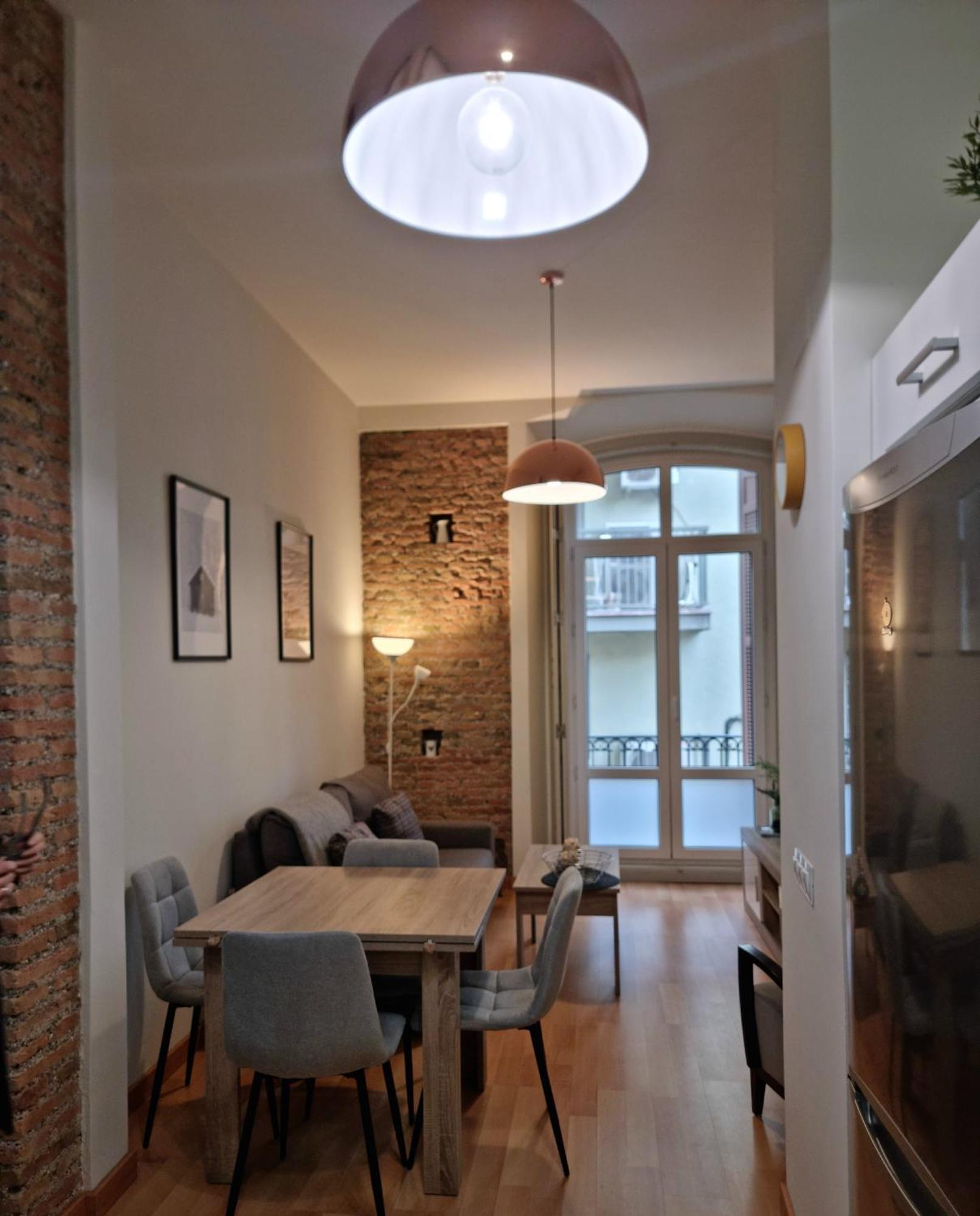 Rosa 2 Bedrooms In City Center マラガ エクステリア 写真